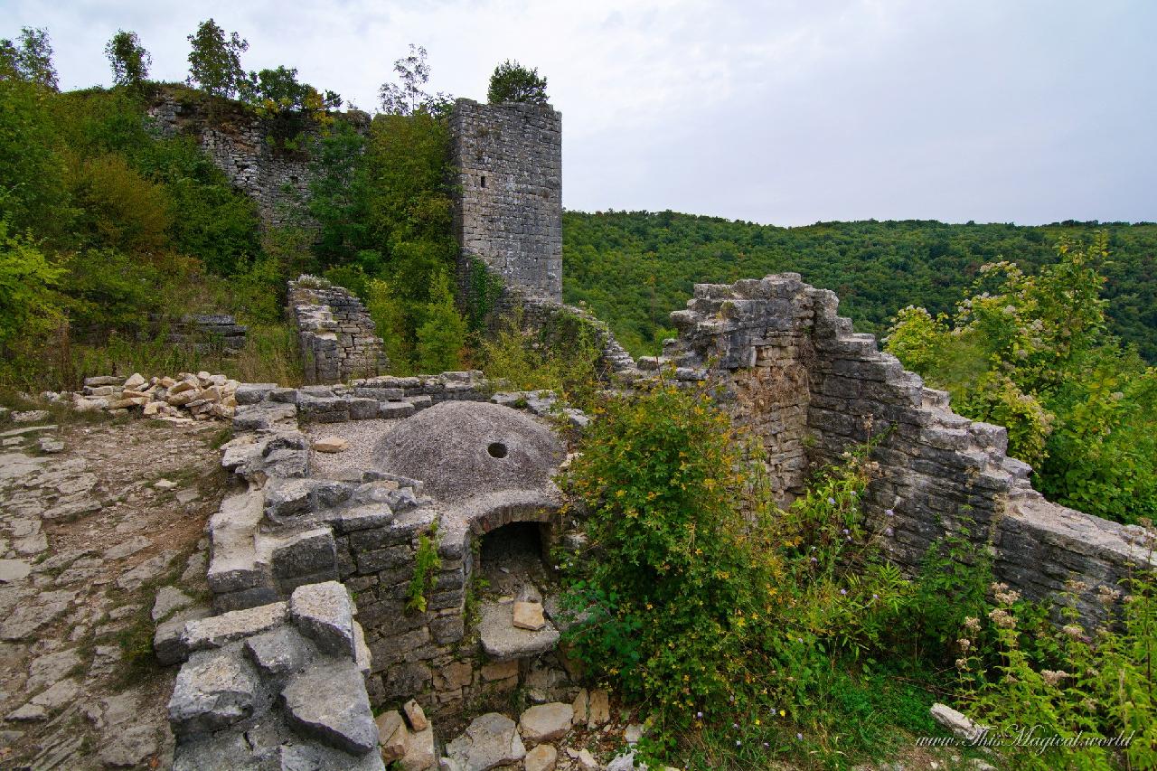 Bread oven in Dvigrad