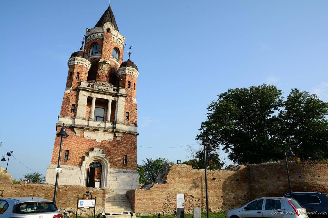 Gardoš Tower