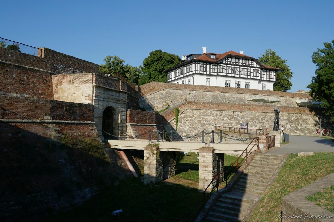 King's Gate and the Cultural Heritage Preservation Institute at the Belgrade Fortress