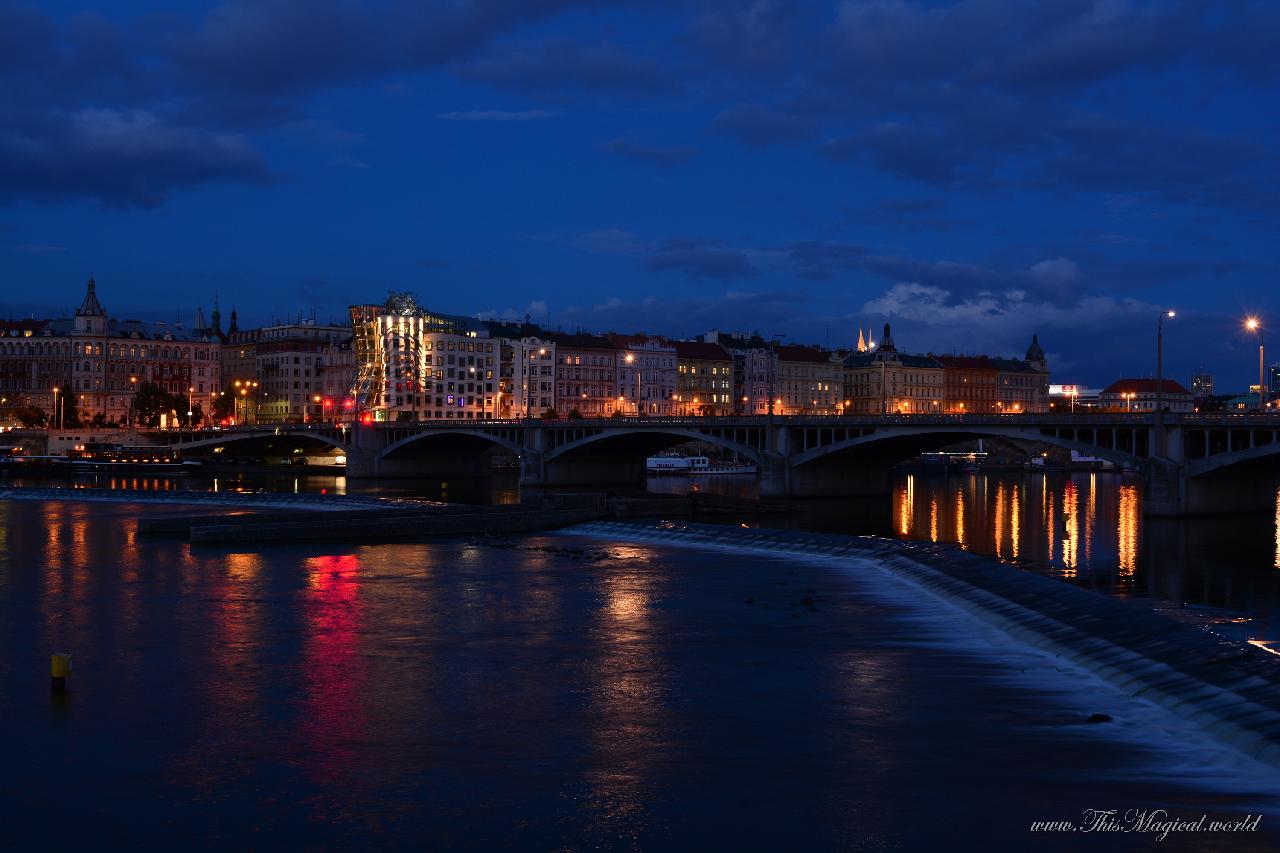 Jirásek bridge and the Dancing house