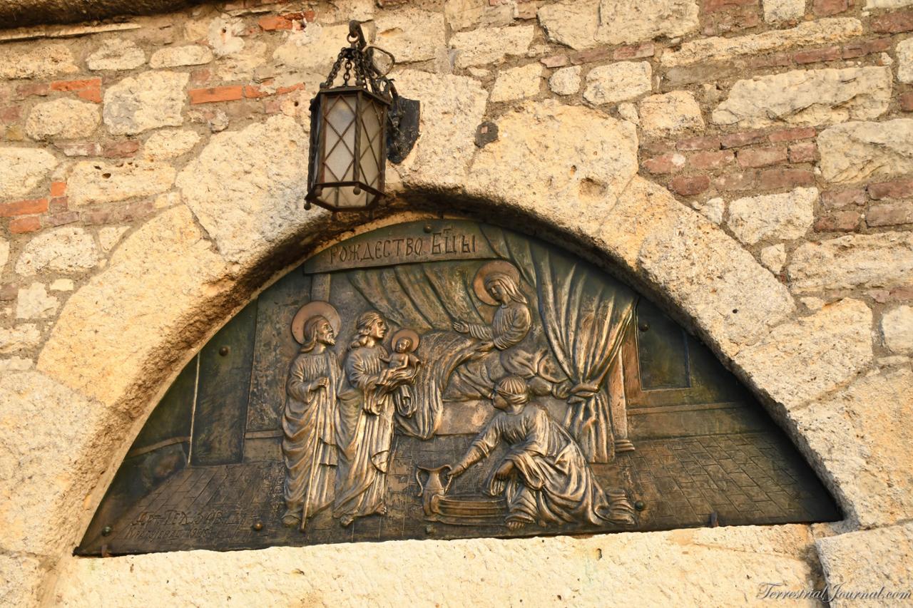 Metal icon on the facade of the Ružica church